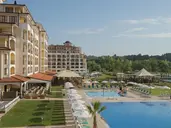 SUNRISE ALL SUITES