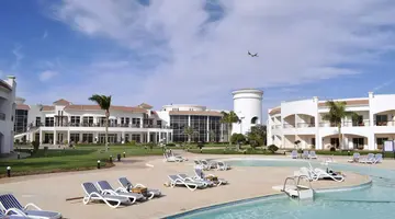 SUNRISE Alma Bay Resort