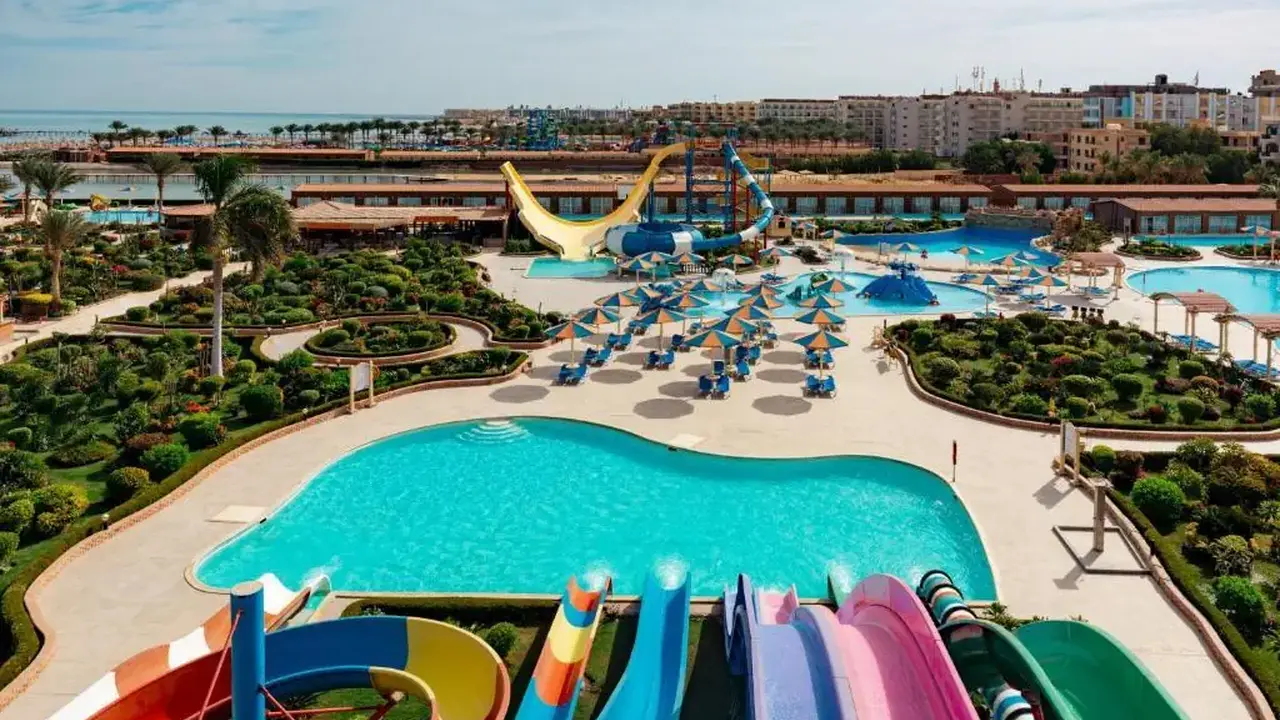 Sunrise Alora Aqua Park (ex. Caesar Palace Aqua Park)