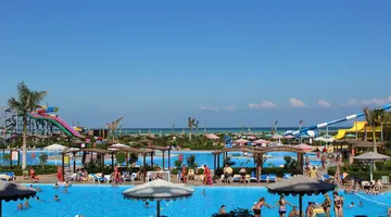 SUNRISE Alora Aqua Park Resort