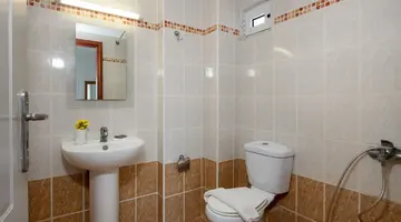 Sunrise Apartments