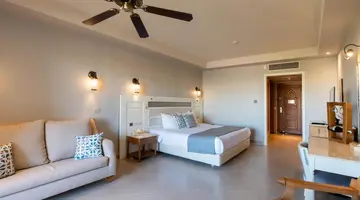 Sunrise Arabian Beach Resort - Grand Select