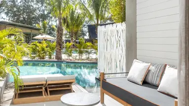 Sunrise Attitude Hotel