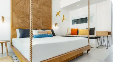 Sunrise Attitude Hotel