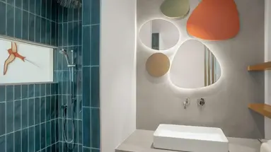 Sunrise Attitude Hotel