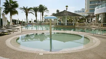 Sunrise Beach Hotel