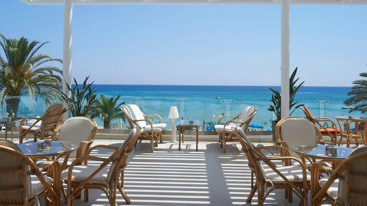 Sunrise Beach Hotel