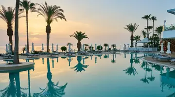 Sunrise Beach Hotel