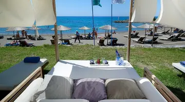 Sunrise Beach Resort