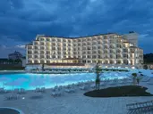 SUNRISE BLUE MAGIC RESORT
