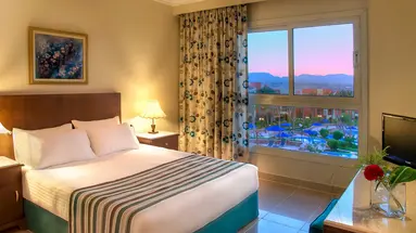 SUNRISE CARDINA RESORT "EX AURORA BAY"