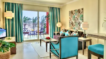 SUNRISE CARDINA RESORT "EX AURORA BAY"