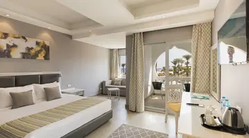 Sunrise Diamond Beach Resort Grand Select