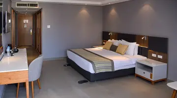 SUNRISE DIAMOND BEACH RESORT-GRAND SELECT