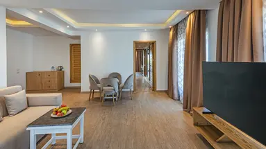 SUNRISE GARDEN BEACH RESORT & SPA