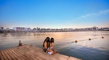 SUNRISE GARDEN BEACH RESORT