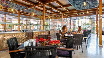 Sunrise Garden Beach Resort