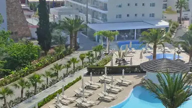 SUNRISE GARDENS APART HOTEL