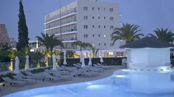 Sunrise Gardens Aparthotel