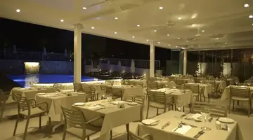 Sunrise Gardens Aparthotel