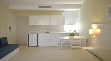 Sunrise Gardens Aparthotel