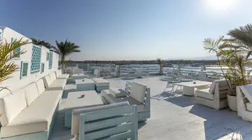 SUNRISE GRAND SELECT TUCANA RESORT