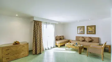 Sunrise Holiday Resort (Adults Only 16+)