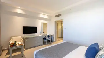 Sunrise Holiday Resort (Adults Only 16+)
