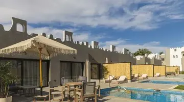 Sunrise Holiday Resort (ONLY ADULTS + 16)