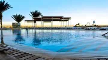 Sunrise Holiday Resort