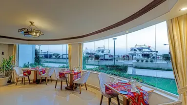 Sunrise Holiday Resort