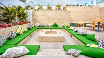 Sunrise Holiday Resort