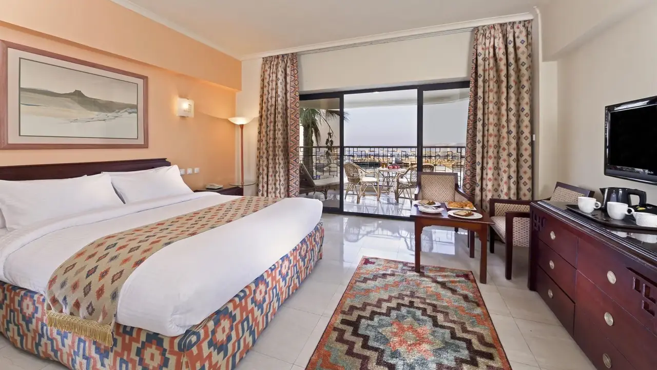 Sunrise Holidays Resort (Adults Only 16+