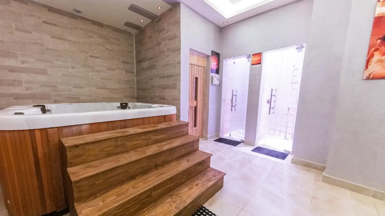 Sunrise Holidays Resort (Adults Only 16+
