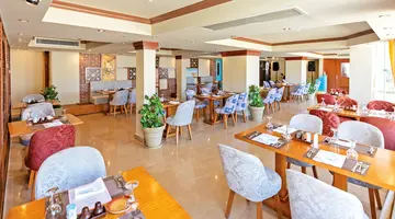 SUNRISE HOLIDAYS RESORT