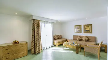 Sunrise Holidays Resort