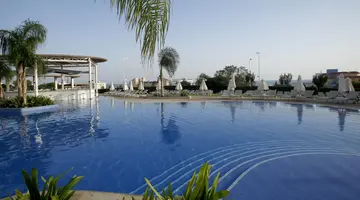 Sunrise Oasis