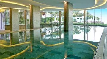 Sunrise Pearl Hotel & Spa