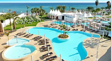 Sunrise Pearl Hotel & Spa