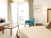 Sunrise Pearl Hotel & Spa