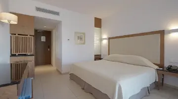 Sunrise Pearl Hotel & Spa