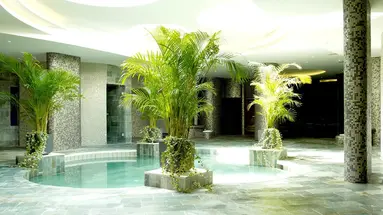 Sunrise Pearl Hotel & Spa
