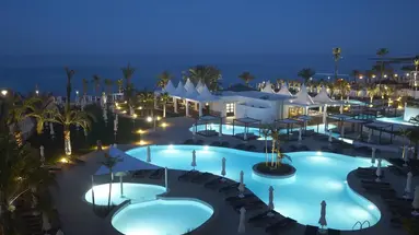 Sunrise Pearl Hotel & Spa