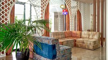 Sunrise Premium Hotel