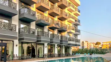 Sunrise Premium Hotel