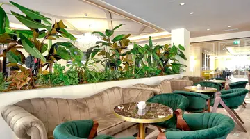 Sunrise Premium Hotel