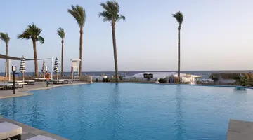Sunrise Remal Beach Resort