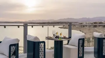 Sunrise Remal Beach Resort