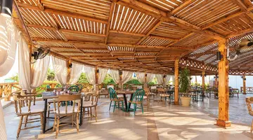 Sunrise Remal Resort