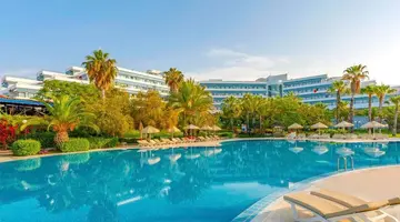 Sunrise Resort Hotel & Spa